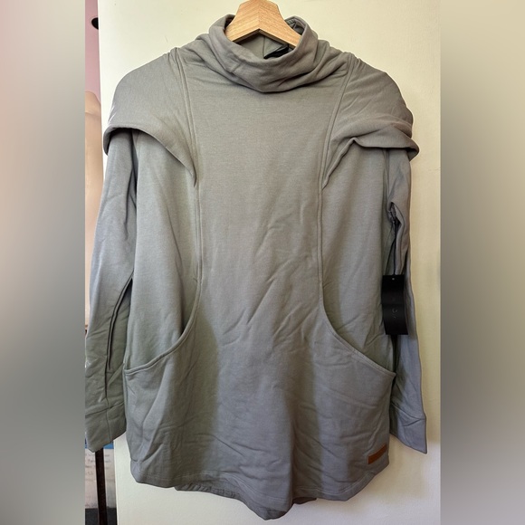 Kiya Tomlin Uptown Hoodie in Neutral Grey - Picture 8 of 9